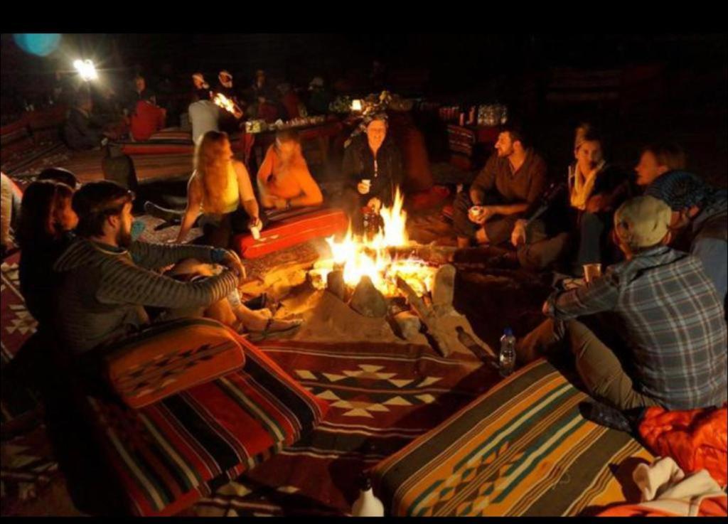 Bedouin Adventure & Tours Hotel Wadi Rum Exterior foto