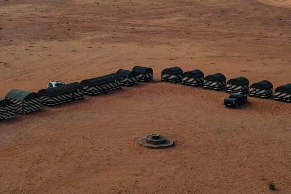 Bedouin Adventure & Tours Hotel Wadi Rum Exterior foto